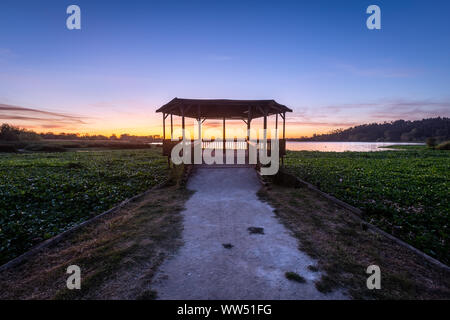 A Sunsunt Pateira de Fermentelos viewpoint Foto Stock