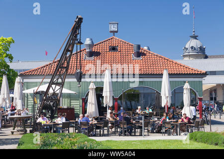 Ristorante presso il porto di Costanza e il Lago di Costanza, Baden-Wuerttemberg, Germania Foto Stock