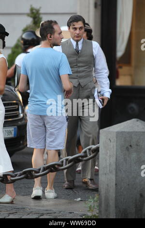 Napoli, Italia. Xii Sep, 2019. Lino guanciale, attore e interprete del Commissario Ricciardi sul set movie Il Commissario Ricciardi a Napoli. (Foto di Salvatore Esposito/Pacific Stampa) Credito: Pacific Press Agency/Alamy Live News Foto Stock