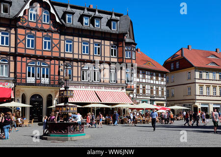 Germania, Sassonia-Anhalt, Wernigerode, luogo di mercato, "WohltÃ¤terbrunnen' Foto Stock