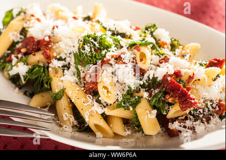 Penne BroccoliRabe Ricotta Salata Foto Stock