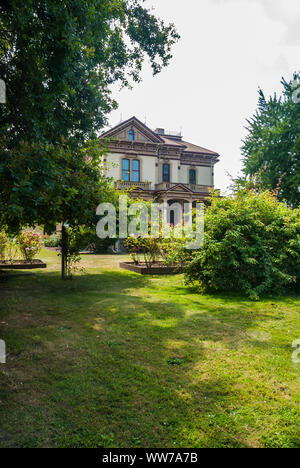 Meeker Mansion (costruito nel 1886 in stile vittoriano) e il paesaggio in Puyallup, Washington. Foto Stock