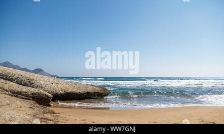 La Costa Mediterranea nel Parco Nazionale Cabo de Gata, vicino San JosÃ©, Almeria, Spagna, Europa. Foto Stock