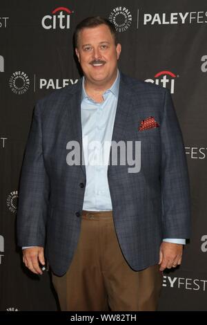 Billy Gardell presso gli arrivi per caduta PaleyFest TV Anteprime: CBS presenta tutti salire e BOB CUORI ABISHOLA, Paley Centre for Media, Beverly Hills, CA, 12 settembre 2019. Foto di: Priscilla concedere/Everett Collection Foto Stock