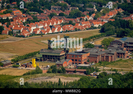 Business Park, zona industriale Zeche Westfalen, headframes, torri di avvolgimento, Guissen, Ahlen, Ruhrgebiet, Nord Reno-Westfalia, Germania Foto Stock