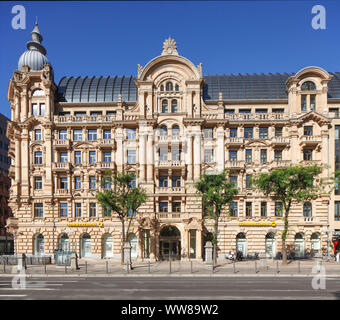 Ex palace hotel FÃ¼rstenhof a Willy-Brandt-Platz, Hotel FÃ¼rstenhof-Esplanade, Frankfurt am Main, Hesse, Germania, Europa Foto Stock