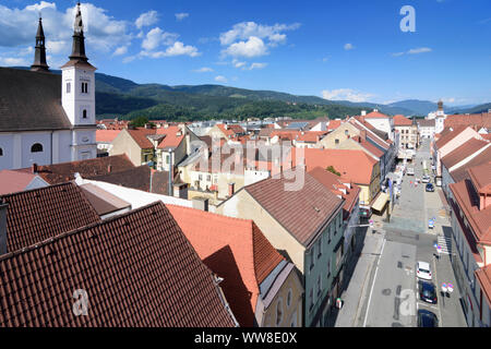 Leoben, vista dalla torre Schwammerlturm alla chiesa San Xaver, Hochsteiermark, Steiermark, Stiria, Austria Foto Stock