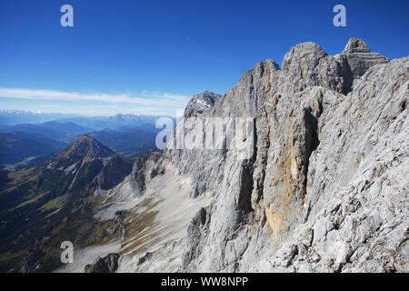 Massiccio Dachstein e Dachstein fronte sud, vicino a Ramsau, regione del Salzkammergut, Stiria, Austria superiore, Austria Foto Stock