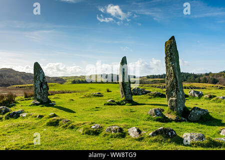 Il Glengorm pietre permanente, vicino al castello di Glengorm, Isle of Mull, Scotland, Regno Unito Foto Stock