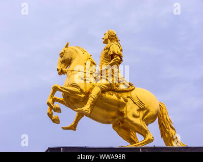 Il Goldener Reiter (Golden Rider) a Dresda in Sassonia. Germania. Foto Stock