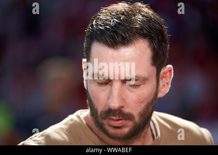 Mainz, Germania. Xiv Sep, 2019. Calcio: Bundesliga, FSV Mainz 05 - Hertha BSC, quarta giornata nell'Opel Arena. Mainz coach Sandro Schwarz. Credito: Thomas Frey/dpa - NOTA IMPORTANTE: In conformità con i requisiti del DFL Deutsche Fußball Liga o la DFB Deutscher Fußball-Bund, è vietato utilizzare o hanno utilizzato fotografie scattate allo stadio e/o la partita in forma di sequenza di immagini e/o video-come sequenze di foto./dpa/Alamy Live News Foto Stock