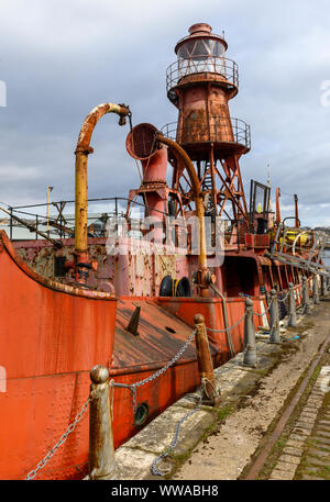 Dettaglio del lightship Nord Carr, nel servizio 1933 - 1975 ormeggiato a Victoria Dock, City Quay, Dundee, Tayside, Scotland, Regno Unito Foto Stock