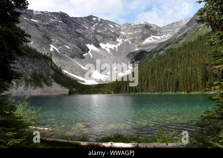 Il Mystic Lake nel Parco Nazionale di Banff, Alberta, Canada Foto Stock