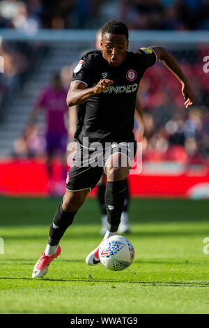 Stoke on Trent, Regno Unito. 14 settembre 2019; 14 settembre 2019; Bet365 Stadium, Stoke, Staffordshire, Inghilterra; Campionato inglese di calcio, Stoke City versus Bristol City; Niclas Eliasson di Bristol City - rigorosamente solo uso editoriale. Nessun uso non autorizzato di audio, video, dati, calendari, club/campionato loghi o 'live' servizi. Online in corrispondenza uso limitato a 120 immagini, nessun video emulazione. Credit: Azione Plus immagini di sport/Alamy Live News Foto Stock