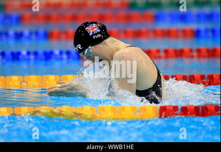 Gran Bretagna Betania Firth sul suo modo di argento nella donna 200m singoli Medley SM14 Final durante il giorno sei del mondo Para Nuoto Campionati di Allianz a Londra centro acquatico, Londra. Foto Stock