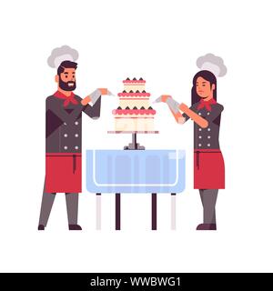 I cuochi matura i maestri pasticceri decorare Gustoso matrimonio torte di crema donna uomo ristorante lavoratori in uniforme la cottura di cibo concetto pieno piatto Illustrazione Vettoriale