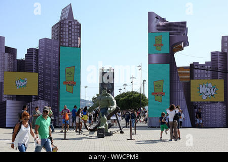 Lisbona, Portogallo. Xiv Sep, 2019. Le persone che frequentano il fumetto con il Portogallo 2019 il giorno 3, a Lisbona, in Portogallo, il 14 settembre 2019. Credito: Pedro Fiuza/ZUMA filo/Alamy Live News Foto Stock