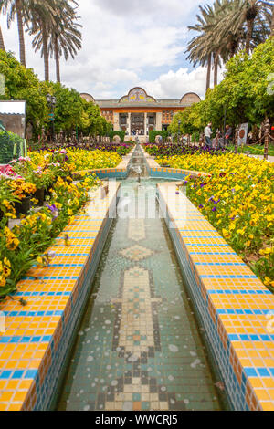 Bagh-e palazzo Narenjestan di Shiraz, Iran Foto Stock