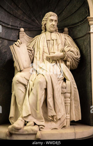 Regno Unito, County Durham, Bishop Auckland, castello, San Pietro, Vescovo Richard Trevor (1752-1771) Memorial Foto Stock