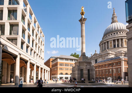 Londra, UK, 2 Agosto 2019 : Borsa di Londra noto come LSE è uno dei leader mondiali nella ufficio finanziario, situato accanto alla St Pauls Foto Stock