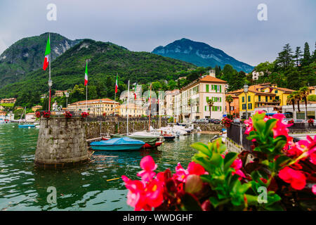 Menaggio città sul lago di Como nella regione Lombardia in Italia Foto Stock