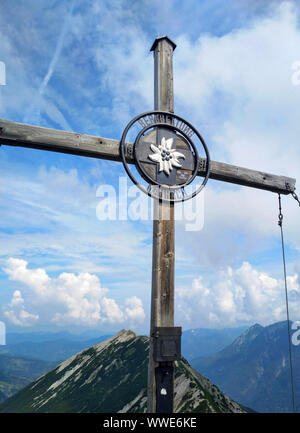 Escursioni sul Seebergspitze, una montagna in alto adige Foto Stock