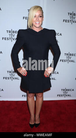 Settembre 14, 2019 Jane Krakowski frequentare Tribeca Festival TV Premiere mondiale di Apple TV Dickinson al Regal Battery Park a New York. Settembre 14, 2019 Credit: RW/MediaPunch Foto Stock