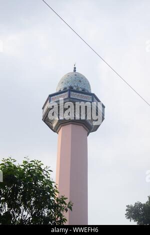 Pilastro Minareto di una moschea Foto Stock