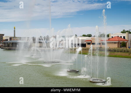 Le aziende di commercio al dettaglio in OWA parco divertimenti a Foley, Alabama, STATI UNITI D'AMERICA Foto Stock