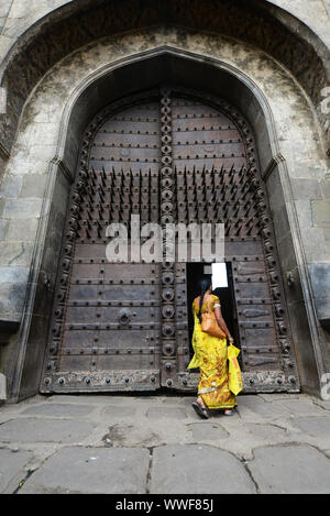 Shaniwar Wada del palazzo di gate di Delhi. Foto Stock