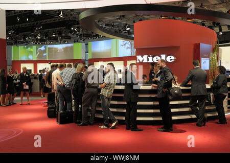 Miele al IFA International Consumer Electronics Fair di Berlino Foto Stock