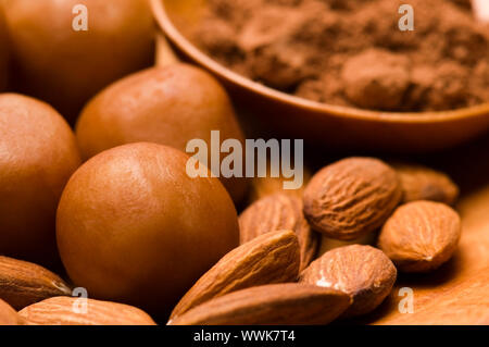 Il marzapane di patate con ingredienti Foto Stock