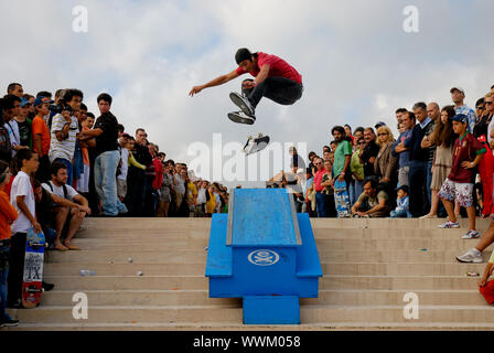 PÓVOA de Varzim, Portogallo - 28 agosto: guidatore di skateboard non identificati durante la fase 2 della nazionale di skateboard a circuito '09/10 sulla luglio 12, 2010 in Foto Stock