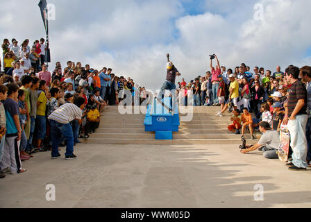 PÓVOA de Varzim, Portogallo - 28 agosto: guidatore di skateboard non identificati durante la fase 2 della nazionale di skateboard a circuito '09/10 sulla luglio 12, 2010 in Foto Stock