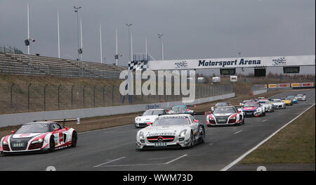 L'ADAC GT Masters Media Day del 10 aprile 2013 etropolis Motorsport Arena Oschersleben / Bode Foto Stock