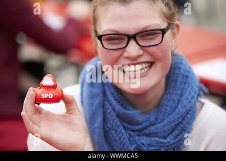 Leader della Spd alle elezioni campagna in Potsdam Foto Stock