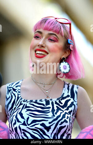 Elizabeth Whibley - moda e designer di gioielli - presso la London Fashion Week, 2019. Foto Stock