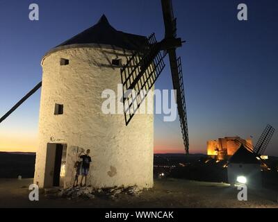 Mulini a vento a Consuegra, Toledo Foto Stock