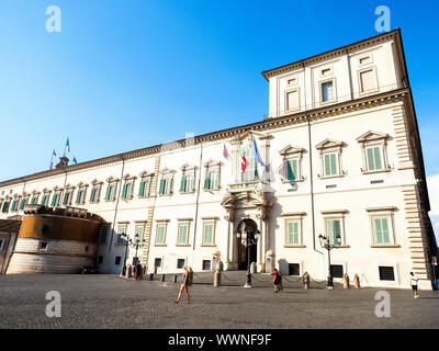 Il palazzo presidenziale di Palazzo del Quirinale - Roma, Italia Foto Stock