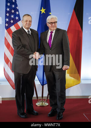 Generale americano John Allen incontra il Ministro degli esteri tedesco a Berlino Foto Stock