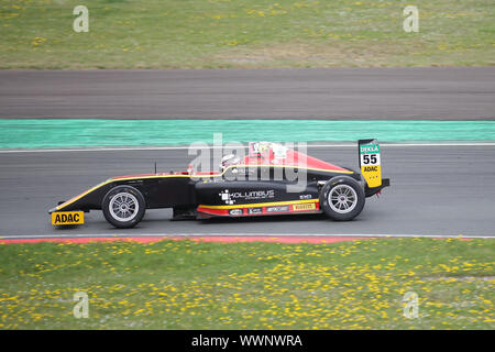 Schweizer Rennfahrerin Maryln Niederhauser (Team Race Performance) ADAC Formel 4 2015 Oschersleben Foto Stock