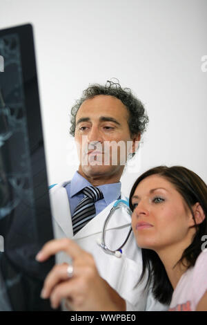 Medico di ottenere una seconda opinione Foto Stock