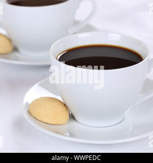 Fresche le bevande a base di caffè nella tazza da caffè Foto Stock