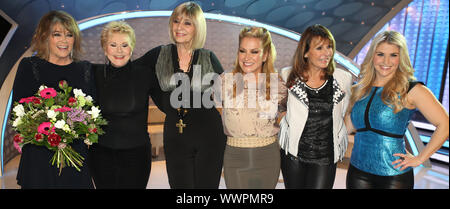 Wencke Myhre,Peggy Marzo,Cindy Berger,Anastacia,Ireen Sheer e Beatrice Egli Foto Stock