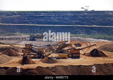 Carbone marrone area mineraria Garzweiler I, Juechen, Renania settentrionale-Vestfalia, Germania, Europa Foto Stock