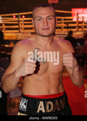 Il tedesco semi-heavyweight boxer Deines Adam (SES boxe) Foto Stock