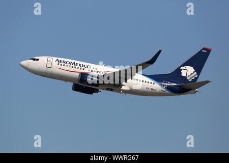 AeroMexico Boeing 737-700 aeromobile Foto Stock