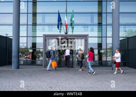 Milano, Italia. Xvi Sep, 2019. VIMERCATE donna muore in ospedale a Vimercate, lei pensa di una errata trasfusione di sangue. Credit: Indipendente Photo Agency Srl/Alamy Live News Foto Stock