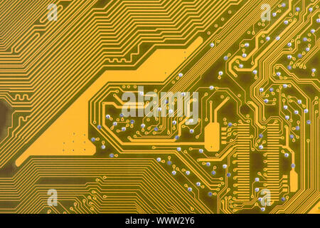 Scheda principale del computer con tracce per il processore Foto Stock