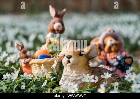 Motivo di pasqua con il coniglietto di Pasqua Foto Stock